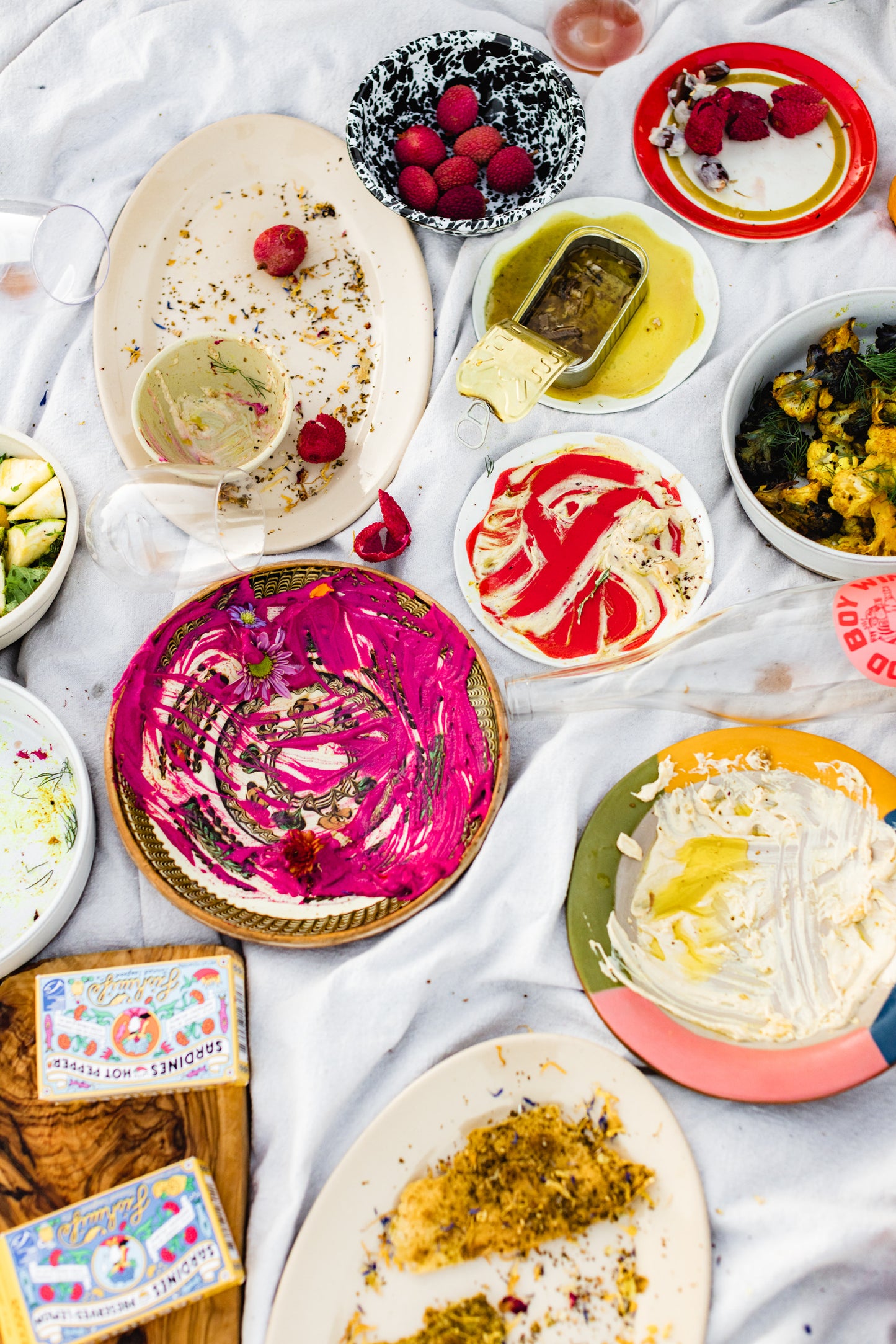 Social Hummus x Loria Stern: A Sunday Social Club at Silverlake Meadows