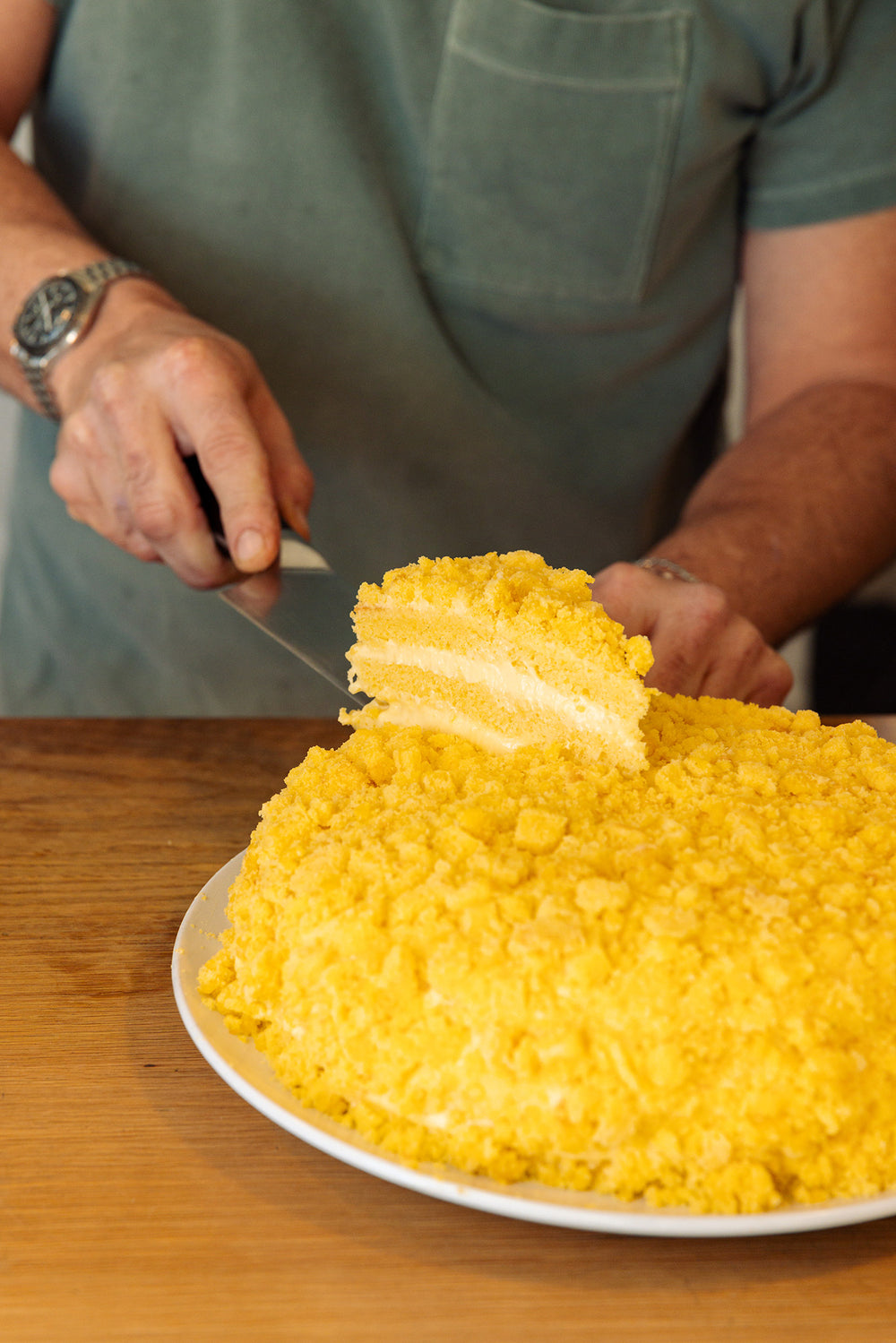 The Mimosa Cake: Italian Women’s Day at Ceci’s