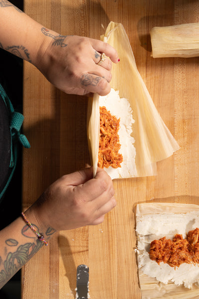 La Tamalada Italiana: A Tamale-Making Experience with Amiga Amore