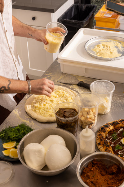 EL GATO NEGRO: AN R&D HOUSE PARTY