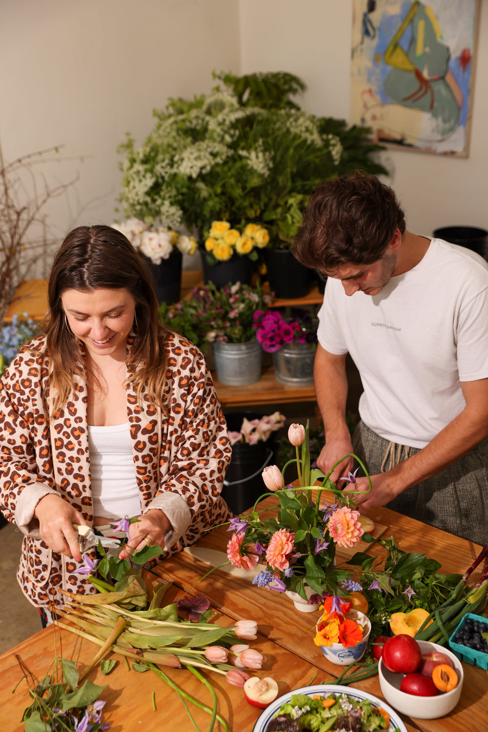 STONE FRUIT SZN: An Edible Summerscape with RAW on Romaine