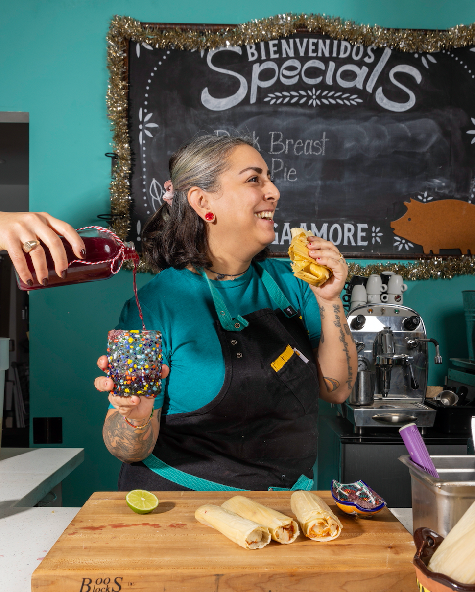 La Tamalada Italiana: A Tamale-Making Experience with Amiga Amore