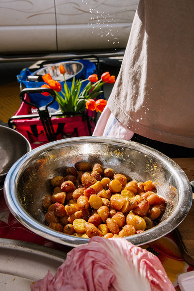 Zoë Food Party at the Hollywood Farmers' Market ft. Honey Hi