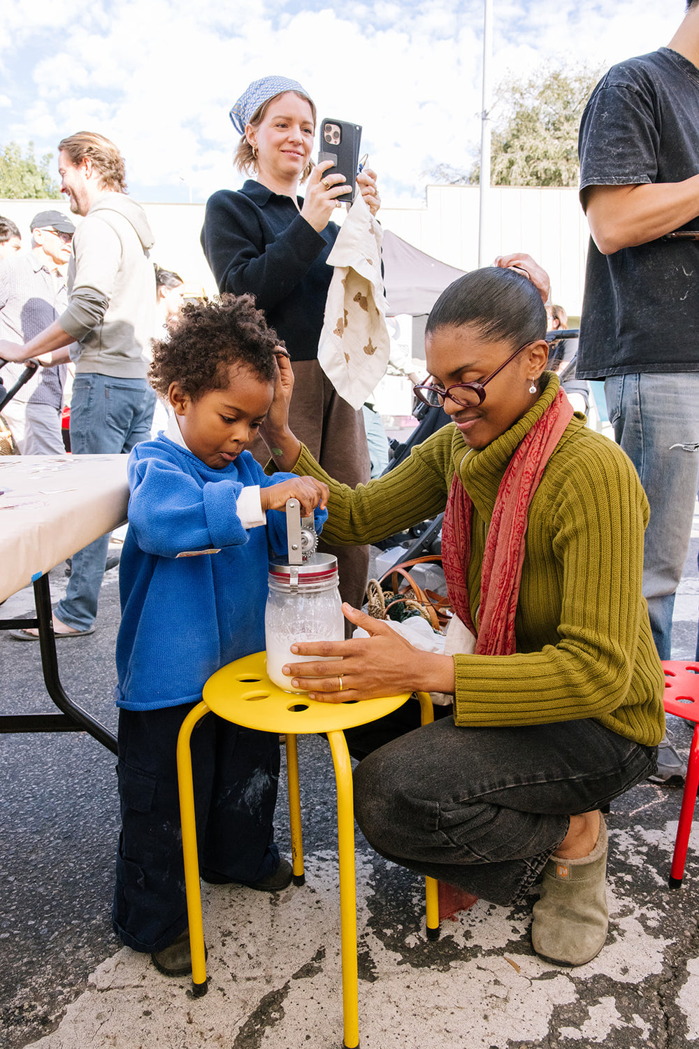 Zoë Food Party at the Hollywood Farmers' Market ft. Honey Hi
