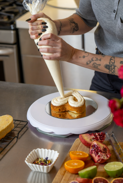 Valentine’s Day Date Night: A Cake Baking and Decorating Masterclass with The Caker at Asi Asi House